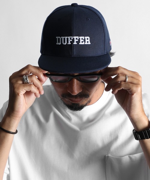 The DUFFER of ST.GEORGE（ザダファーオブセントジョージ）の「DUFFER ORIGINAL FLAT VISOR CAP：フラットバイザー キャップ（キャップ・メンズ・ネイビー/ダークブラウン/グレー/ブルー/ブラック・F）」の4枚目の写真