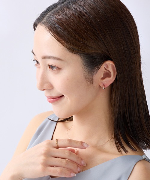 CALIN STANDARD(カリンスタンダード)の「◆金属アレルギー対応◆◆made in japan◆【片手でスムースワンタッチ】ダブルキュービックジルコニア ミニスムースピアス(ピアス(両耳用)・レディース・ピンクゴールド/ゴールド/シルバー・FREE)」の6枚目の写真