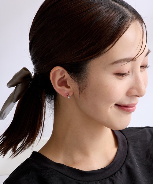 CALIN STANDARD(カリンスタンダード)の「◆金属アレルギー対応◆◆made in japan◆【片手でスムースワンタッチ】ダブルキュービックジルコニア ミニスムースピアス(ピアス(両耳用)・レディース・ピンクゴールド/ゴールド/シルバー・FREE)」の14枚目の写真