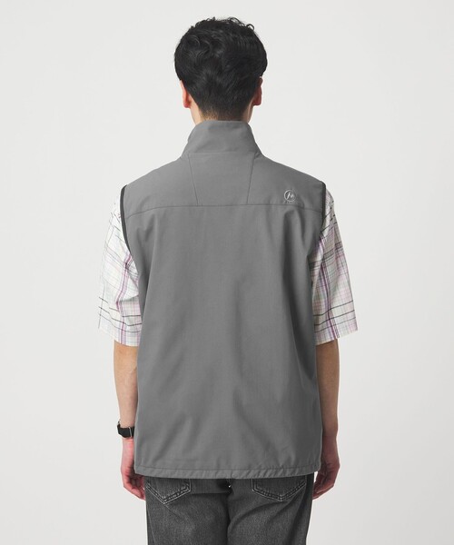 MARMOT(マーモット)の「【別注】<Marmot>A2 ウィンド シェル ベスト -4WAYストレッチ・はっ水-(ベスト・メンズ・ブラック/ダークグレー・L/M)」の18枚目の写真