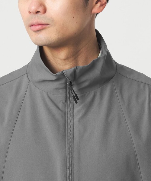 MARMOT(マーモット)の「【別注】<Marmot>A2 ウィンド シェル ベスト -4WAYストレッチ・はっ水-(ベスト・メンズ・ブラック/ダークグレー・L/M)」の17枚目の写真