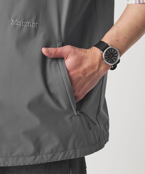 MARMOT(マーモット)の「【別注】<Marmot>A2 ウィンド シェル ベスト -4WAYストレッチ・はっ水-(ベスト・メンズ・ブラック/ダークグレー・L/M)」の15枚目の写真