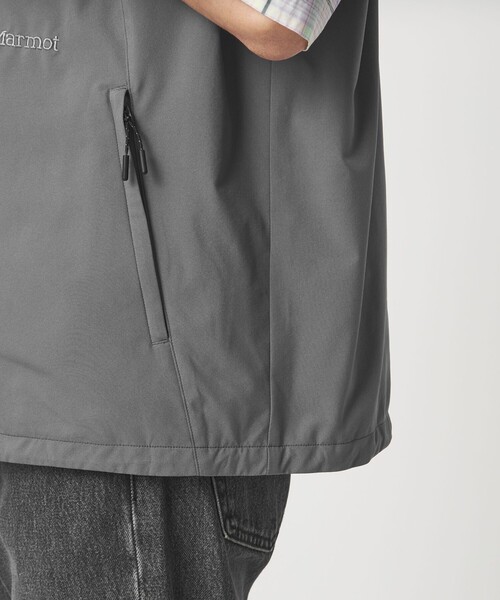 MARMOT(マーモット)の「【別注】<Marmot>A2 ウィンド シェル ベスト -4WAYストレッチ・はっ水-(ベスト・メンズ・ブラック/ダークグレー・L/M)」の14枚目の写真