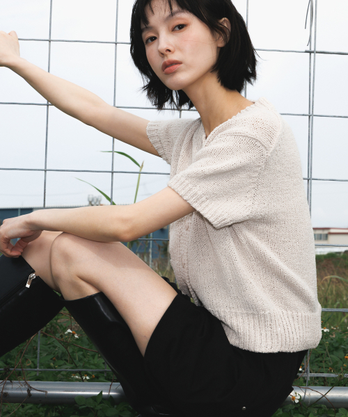 DEHEVE（デヘヴェ）の「Boucle Short Sleeve Cardigan [Ivory]（カーディガン/ボレロ・レディース・アイボリー・OS）」の4枚目の写真
