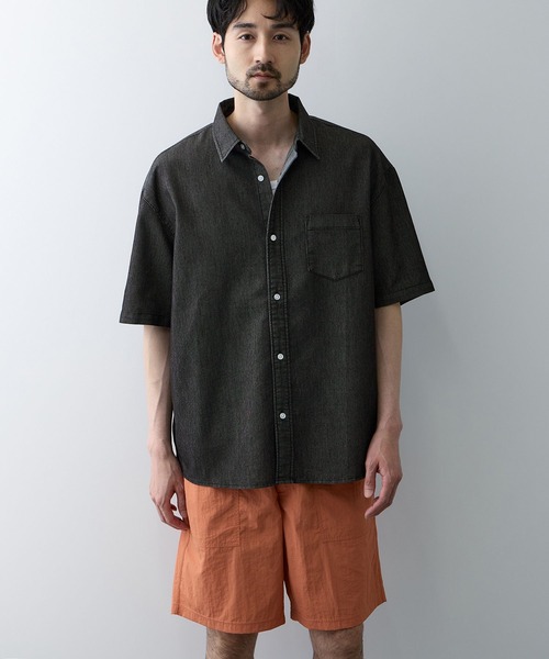 NAVY（ネイビー）の「【NAVY / ネイビー】 ブリーズデニム 半袖レギュラーカラーシャツ（シャツ/ブラウス・メンズ・サックスブルー/オフホワイト/グレー/ブルー・S/M/L/XL）」の20枚目の写真