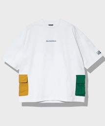 Mountain Mania（マウンテンマニア）の「Mountain Mania/マウンテンマニア　Mountain Mania x gsc オリジナル天竺 サイドポケットTEE【GSC別注】（Tシャツ/カットソー）」