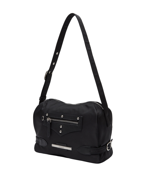 RAIMENT(レイメント)の「Side Belt Stud Brick Bag_Black(ショルダーバッグ・レディース・その他・FREE)」の3枚目の写真