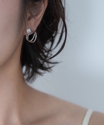 ピアス