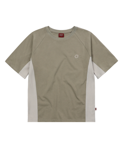 S'EST(エスイーエスティー)の「Solaris Waffle T-shirts Beige(Tシャツ/カットソー・メンズ・ベージュ・SMALL/MEDIUM/LARGE)」の1枚目の写真