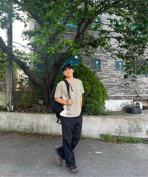 S'EST(エスイーエスティー)の「Solaris Waffle T-shirts Beige(Tシャツ/カットソー・メンズ・ベージュ・SMALL/MEDIUM/LARGE)」の3枚目の写真