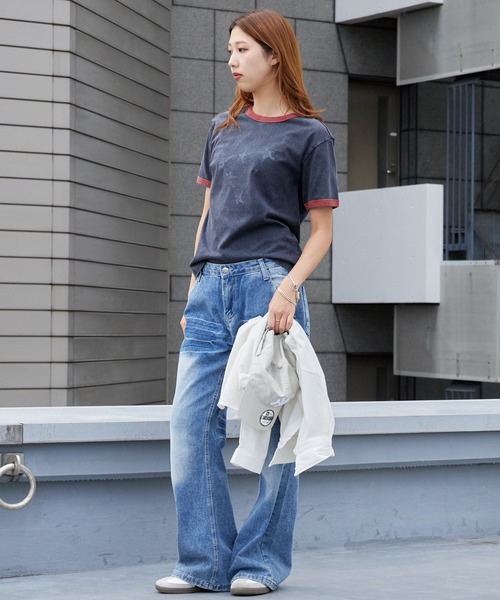 Guess（ゲス）の「【Stray Kids / ストレイキッズ Hyunjin / ヒョンジン 着用】GUESS/ゲス UNI S/SLV TEE SHIRT リンガーTシャツ 秋 秋服 2026年秋冬（Tシャツ/カットソー・メンズ・チャコールグレー・ONE SIZE/L/M）」の14枚目の写真