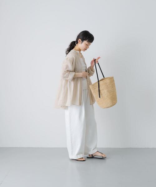 かぐれ(カグレ)の「ラミーギャザーブラウス(シャツ/ブラウス・レディース・ライトベージュ/ブラック・FREE)」の18枚目の写真