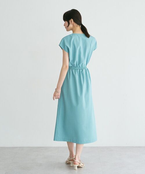 YECCA VECCA(イェッカヴェッカ)の「リネンライクスキッパーワンピース(ワンピース・レディース・ネイビー/グリーン/オレンジ/ライトベージュ・FREE)」の10枚目の写真
