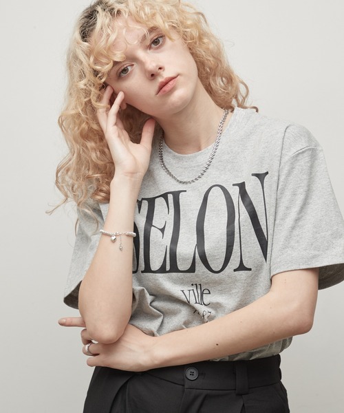 uchi.(ウチ)の「綿100% SELONロゴプリントTシャツ(Tシャツ/カットソー・レディース・杢グレー/チャコールグレー/オフホワイト/サックスブルー/ワイン系・FREE)」の13枚目の写真