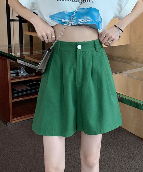 2ly2(トゥーリートゥー)の「タック入りショートパンツ レディース ハイウエスト ワイドシルエット(その他パンツ・レディース・ホワイト/パープル/ブラック/ピンク/オレンジ/グリーン・FREE)」の3枚目の写真