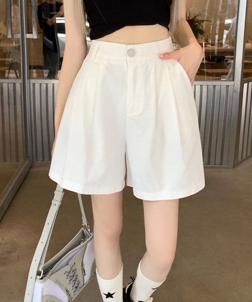 2ly2(トゥーリートゥー)の「タック入りショートパンツ レディース ハイウエスト ワイドシルエット(その他パンツ・レディース・ホワイト/パープル/ブラック/ピンク/オレンジ/グリーン・FREE)」の8枚目の写真