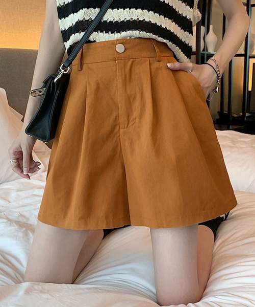 2ly2(トゥーリートゥー)の「タック入りショートパンツ レディース ハイウエスト ワイドシルエット(その他パンツ・レディース・ホワイト/パープル/ブラック/ピンク/オレンジ/グリーン・FREE)」の14枚目の写真