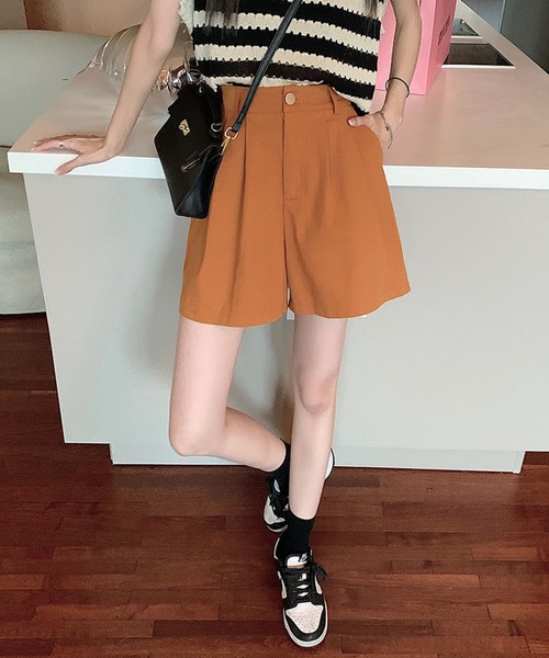 2ly2(トゥーリートゥー)の「タック入りショートパンツ レディース ハイウエスト ワイドシルエット(その他パンツ・レディース・ホワイト/パープル/ブラック/ピンク/オレンジ/グリーン・FREE)」の11枚目の写真