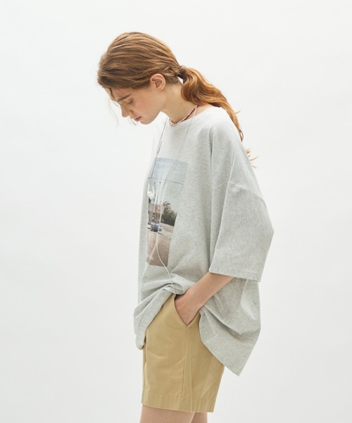 full/fill.(フルフィル)の「photo print T / フォトプリントT(Tシャツ/カットソー・レディース・グレー/ダークグレー・FREE)」の6枚目の写真