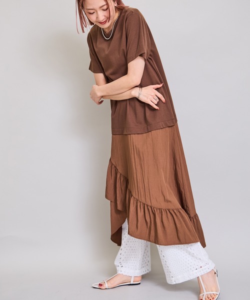 LHELBIE(レルビエ)の「フリルスカートドッキングワンピース(ワンピース・レディース・ブラウン/ブルー/ブラック・M)」の4枚目の写真