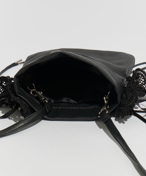 tanakadaisuke(タナカダイスケ)の「【tanakadaisuke/タナカダイスケ】lace flower drawstring sacoche/レースバッグ(ショルダーバッグ・レディース・ブラック/ベージュ・FREE)」の10枚目の写真