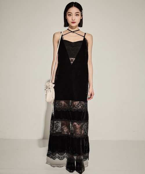 tanakadaisuke(タナカダイスケ)の「【tanakadaisuke/タナカダイスケ】lace flower drawstring sacoche/レースバッグ(ショルダーバッグ・レディース・ブラック/ベージュ・FREE)」の13枚目の写真
