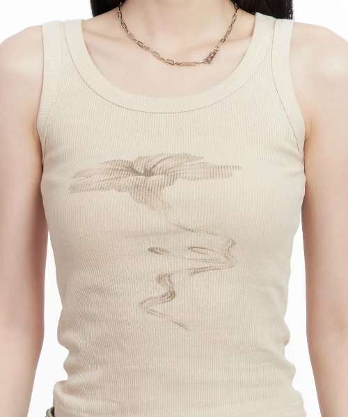 Y2K SYNAPSE FACTORY（ワイツーケー シナプスファクトリー）の「【フラワープリント】タンクトップ（Tシャツ/カットソー・レディース・オレンジ/ベージュ・FREE）」の14枚目の写真