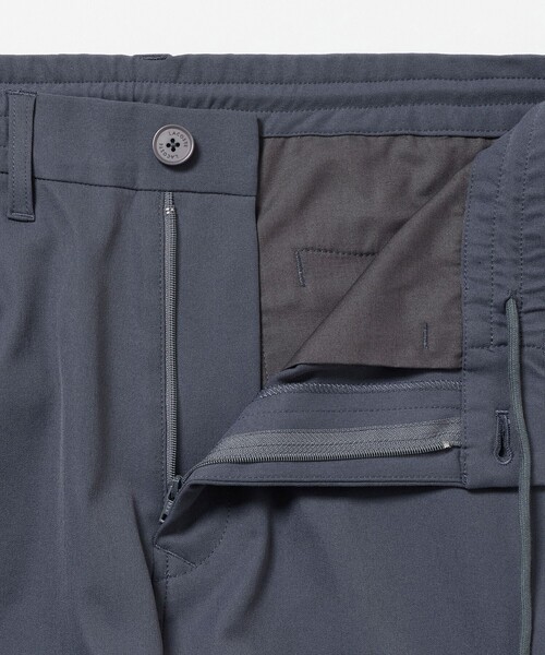 LACOSTE(ラコステ)の「スウェードタッチ ピーチワイドパンツ(その他パンツ・メンズ・ライトグレー/グレー/ブラック・38/42/46)」の13枚目の写真
