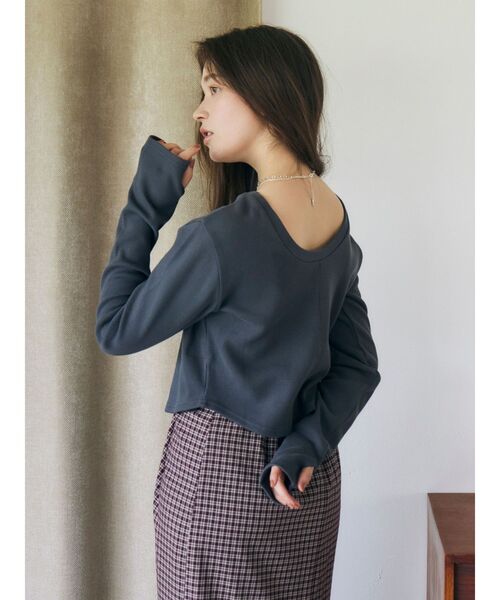 Ungrid(アングリッド)の「バックオープンハニカムショートロングスリーブTee(Tシャツ/カットソー・レディース・ライトグレー/ピンク/チャコールグレー・FREE)」の11枚目の写真