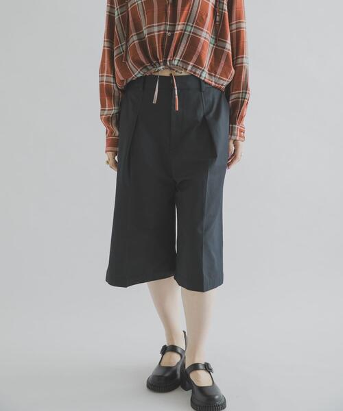 THE GOODLAND MARKET(ザグッドランドマーケット)の「cwtch HALF CHINO PANTS(その他パンツ・レディース・ベージュ系その他/ネイビー・2/1)」の16枚目の写真