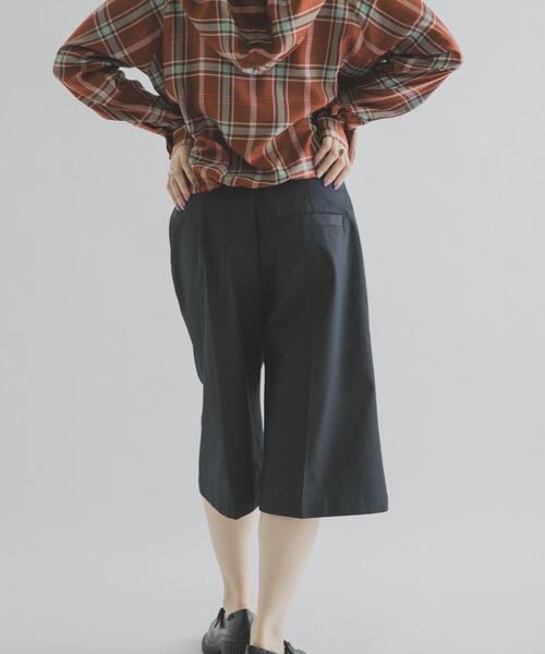 THE GOODLAND MARKET(ザグッドランドマーケット)の「cwtch HALF CHINO PANTS(その他パンツ・レディース・ベージュ系その他/ネイビー・2/1)」の18枚目の写真