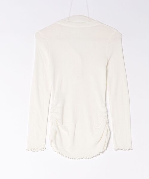 AsRiRe(アスリレイ)の「26aw 四色展開/アシンメトリーボタンVネックサイドギャザーリブニットトップス(ニット/セーター・レディース・ホワイト/グレー/ブラウン/オートミール・M)」の5枚目の写真