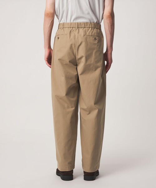 green label relaxing(グリーンレーベルリラクシング)の「TC ツイル ピーチ バレル ワイド パンツ W4(その他パンツ・メンズ・ベージュ/ブラック/ダークブラウン・M/S/L/XL)」の11枚目の写真