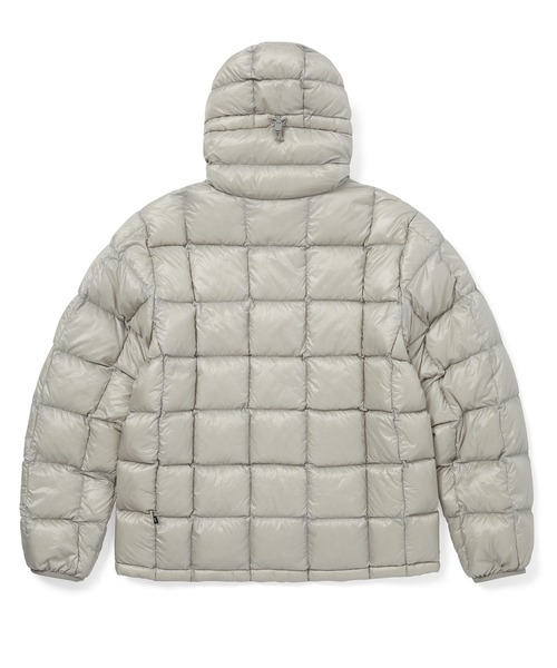 thisisneverthat(ディスイズネバーザット)の「PERTEX Vik Hooded LT Down Jacket(ダウンジャケット/コート・メンズ・グレー/ピンク系その他/ライトグレー/ブラック・XS/S/XL/M/L)」の9枚目の写真