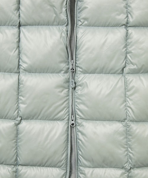 thisisneverthat(ディスイズネバーザット)の「PERTEX Vik Hooded LT Down Jacket(ダウンジャケット/コート・メンズ・グレー/ピンク系その他/ライトグレー/ブラック・XS/S/XL/M/L)」の12枚目の写真