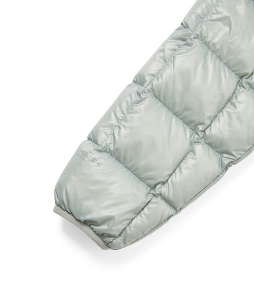 thisisneverthat(ディスイズネバーザット)の「PERTEX Vik Hooded LT Down Jacket(ダウンジャケット/コート・メンズ・グレー/ピンク系その他/ライトグレー/ブラック・XS/S/XL/M/L)」の15枚目の写真