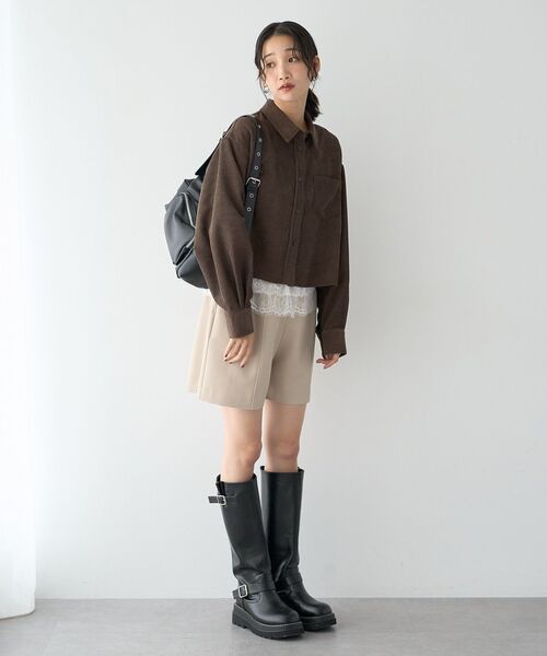 earth music&ecology（アースミュージックアンドエコロジー）の「レースレイヤードショートパンツ（その他パンツ・レディース・ベージュ/グレー/ブラック・FREE）」の13枚目の写真