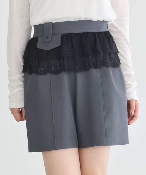 earth music&ecology（アースミュージックアンドエコロジー）の「レースレイヤードショートパンツ（その他パンツ・レディース・ベージュ/グレー/ブラック・FREE）」の16枚目の写真