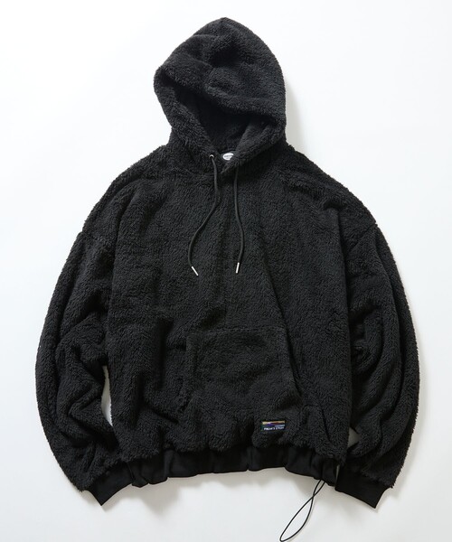 FREAK'S STORE（フリークスストア）の「限定展開 リラックスフィット シャギーフリース プルオーバー パーカー（パーカー・メンズ・グレイッシュベージュ/ブラック/オリーブ/スミクロ・LARGE/MEDIUM/SMALL）」の5枚目の写真