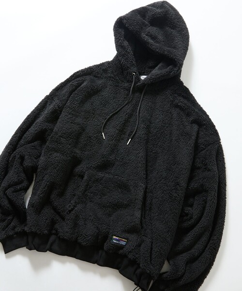 FREAK'S STORE（フリークスストア）の「限定展開 リラックスフィット シャギーフリース プルオーバー パーカー（パーカー・メンズ・グレイッシュベージュ/ブラック/オリーブ/スミクロ・LARGE/MEDIUM/SMALL）」の21枚目の写真