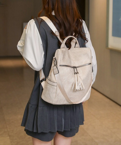 Miniministore(ミニミニストア)の「大容量リュック PUレザーリュックサック(バックパック/リュック・レディース・ブルーグリーン/ブラウン/ベージュ/チャコールグレー・FREE)」の5枚目の写真