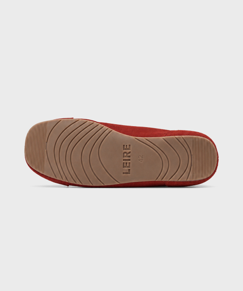 LEIRE（ルアール）の「スエードレザーフラットスニーカー [レッド]（スニーカー・メンズ・その他・26.0cm/28.0cm/29.0cm）」の3枚目の写真