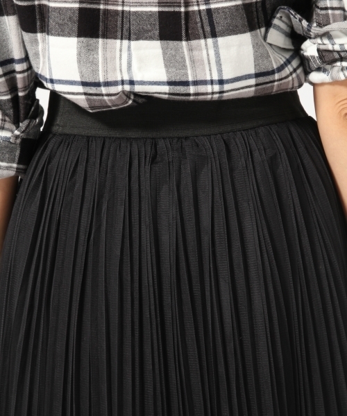 GLOBAL WORK（グローバルワーク）の「チュールティアードスカート/727341（スカート・レディース・オフホワイト/ネイビー/グリーン・LARGE/MEDIUM）」の10枚目の写真