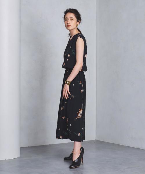 SACRA ブラック ノースリーブワンピース 楽天市場】【SALE！30%OFF】サクラ SACRA ノースリーブ