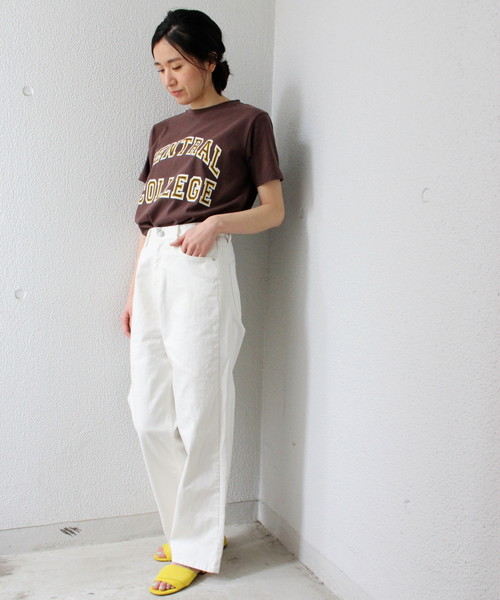 ottilie(オティーリエ)の「カレッジプリントTシャツ(Tシャツ/カットソー・レディース・オフホワイト/ブラック/ブラウン/ネイビー・FREE)」の14枚目の写真