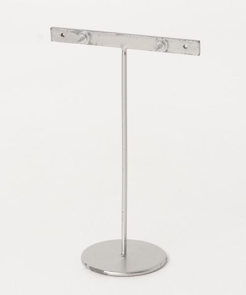 ESTELLE（エステール）の「K18 ホワイトゴールド キュービックジルコニア ピアス （M） ESTELLE/エステール（ピアス（両耳用）・レディース・ホワイトゴールド・-）」の2枚目の写真