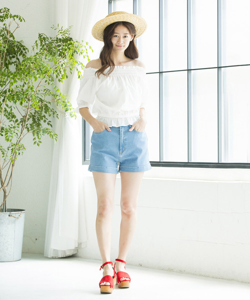 WEGO（ウィゴー）の「WEGO/デイリーハイウエストショーツ（デニムパンツ・レディース・ダークインディゴブルー/インディゴブルー/ライトインディゴブルー・SMALL/MEDIUM/LARGE）」の13枚目の写真