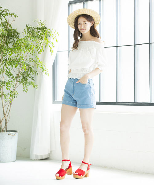 WEGO（ウィゴー）の「WEGO/デイリーハイウエストショーツ（デニムパンツ・レディース・ダークインディゴブルー/インディゴブルー/ライトインディゴブルー・SMALL/MEDIUM/LARGE）」の14枚目の写真