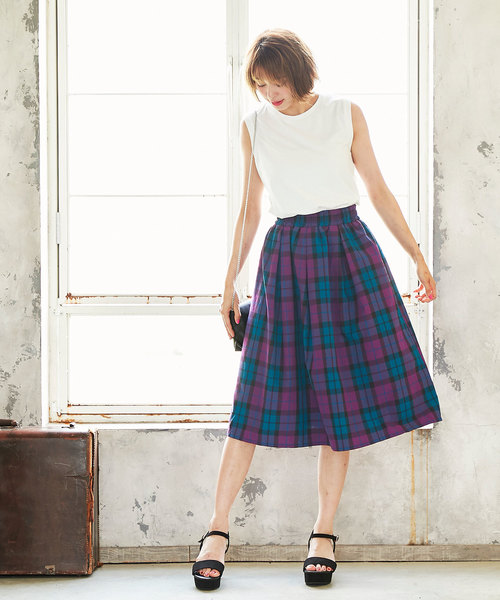 KOBE LETTUCE（コウベレタス）の「マドラスチェックミディアム丈フレアスカート＊ボトムス/レディース[M2192]神戸レタス（スカート・レディース・ブルー系その他/パープル系その他/ブラック系その他・FREE）」の6枚目の写真
