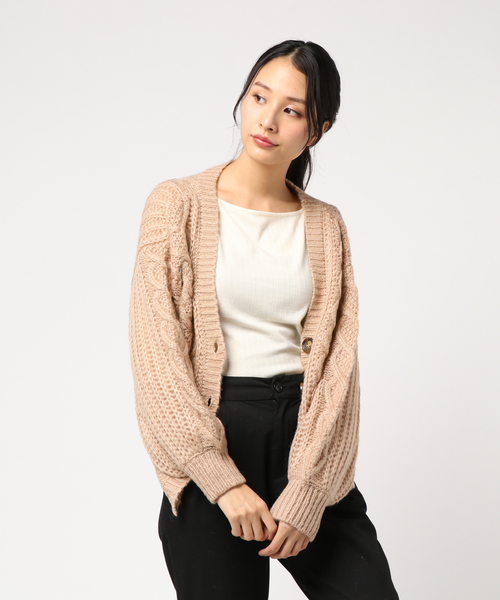 one way(ワンウェイ)の「モヘアタッチACケーブルカーデ(カーディガン/ボレロ・レディース・ホワイト/ライトグレー/ベージュ/ライトピンク・M)」の1枚目の写真